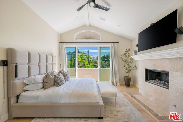 707 Jasmine Avenue, Corona Del Mar, CA 92625