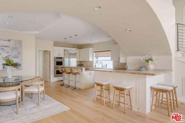 707 Jasmine Avenue, Corona Del Mar, CA 92625