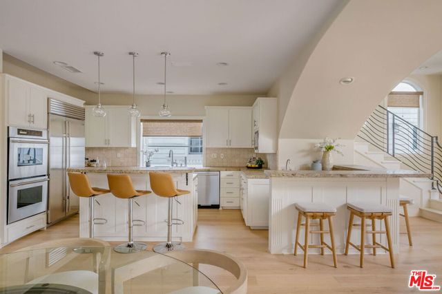 707 Jasmine Avenue, Corona Del Mar, CA 92625