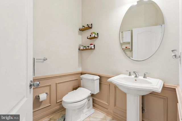 472 CALDWELL LN, Horsham, PA 19044