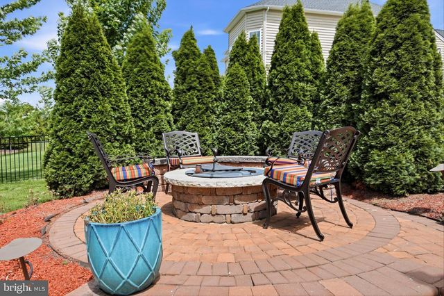 472 CALDWELL LN, Horsham, PA 19044