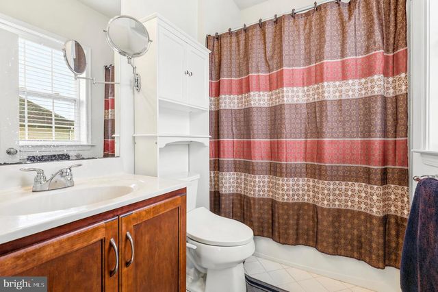 472 CALDWELL LN, Horsham, PA 19044