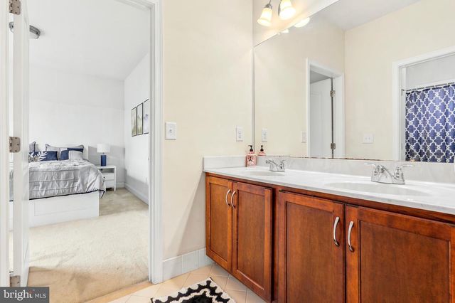 472 CALDWELL LN, Horsham, PA 19044