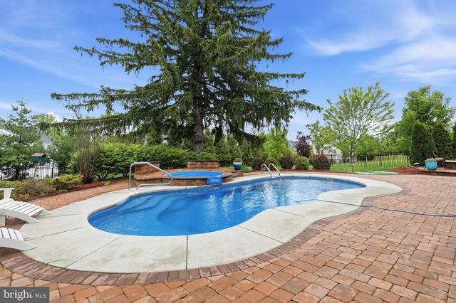 472 CALDWELL LN, Horsham, PA 19044
