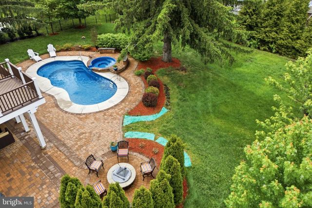 472 CALDWELL LN, Horsham, PA 19044