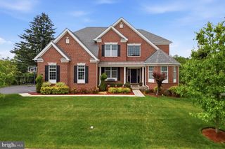 472 CALDWELL LN, Horsham, PA 19044