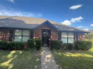 908 Austin Court, Weatherford, TX 76086