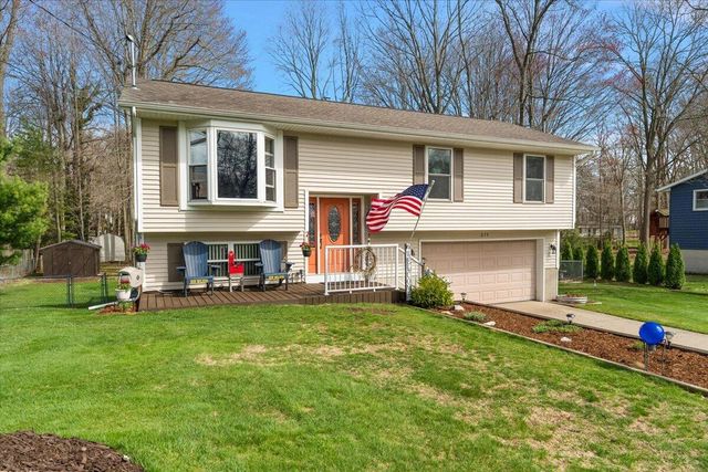 275 Bay Haven Avenue, Holland, MI 49424