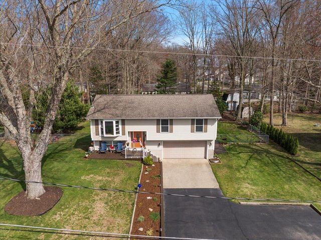 275 Bay Haven Avenue, Holland, MI 49424