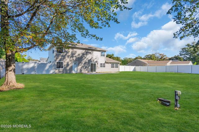 336 Barcelona Drive, Toms River, NJ 08753