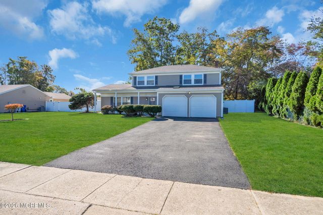 336 Barcelona Drive, Toms River, NJ 08753