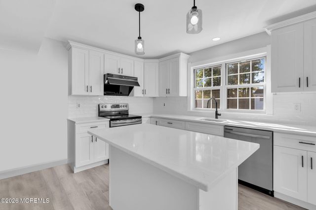336 Barcelona Drive, Toms River, NJ 08753