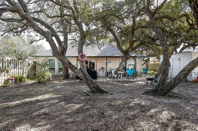 2101 Capeheart St, Ingleside, TX 78362