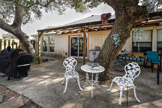 2101 Capeheart St, Ingleside, TX 78362