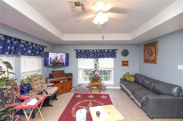 2101 Capeheart St, Ingleside, TX 78362