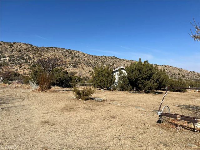 29710 123rd Street East, Pearblossom, CA 93553