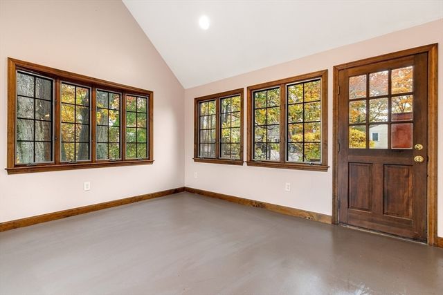 30 Amherst Rd, Marblehead, MA 01945