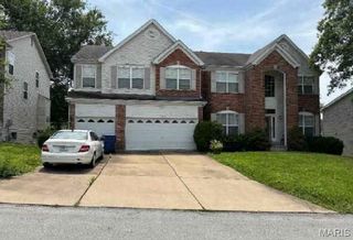 10340 Savannah Avenue, Frontenac, MO 63131