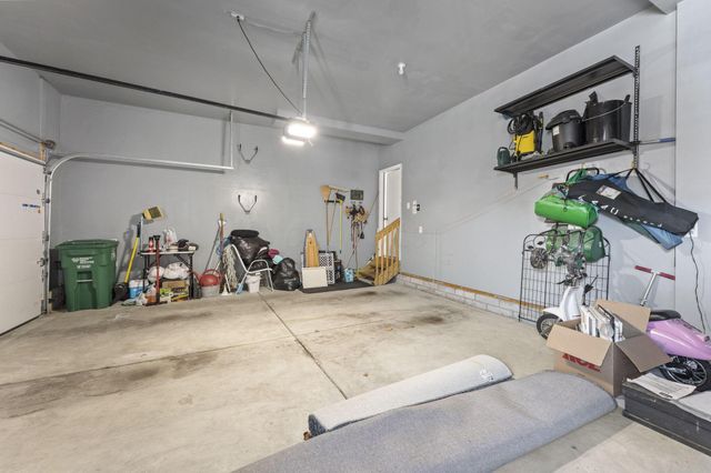 517 Pagoda Loop, Delaware, OH 43015