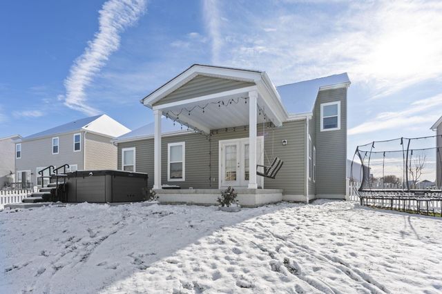 517 Pagoda Loop, Delaware, OH 43015