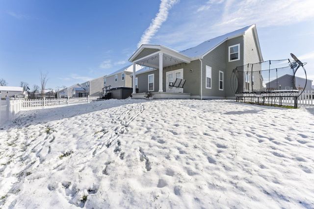 517 Pagoda Loop, Delaware, OH 43015