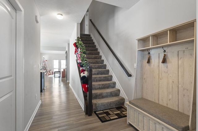 517 Pagoda Loop, Delaware, OH 43015