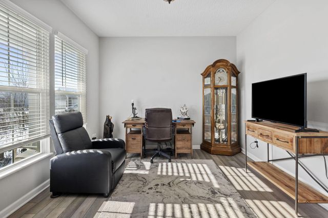 517 Pagoda Loop, Delaware, OH 43015