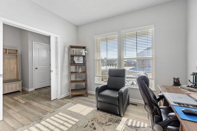 517 Pagoda Loop, Delaware, OH 43015