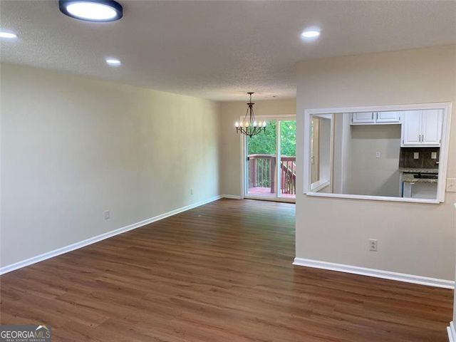 285 TAYLOR Road, Jackson, GA 30233