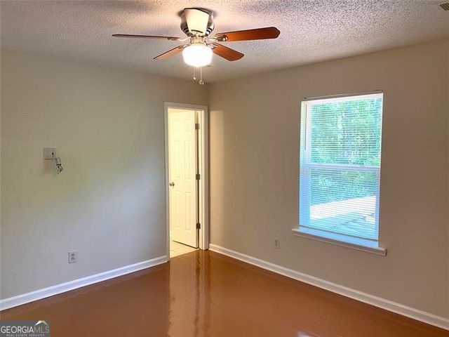 285 TAYLOR Road, Jackson, GA 30233
