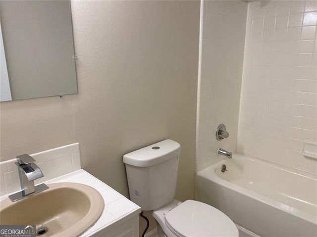 285 TAYLOR Road, Jackson, GA 30233