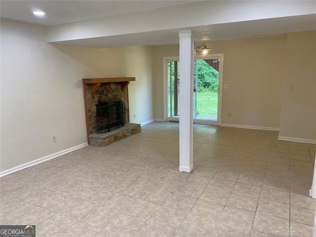 285 TAYLOR Road, Jackson, GA 30233