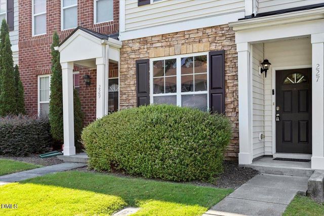 100 Stratford Lakes Drive 227, Durham, NC 27713