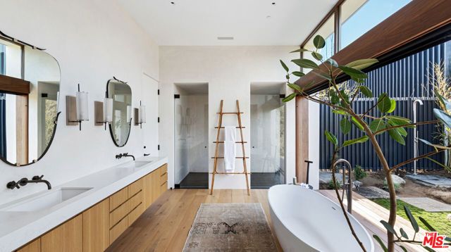 6708 Wildlife Road, Malibu, CA 90265