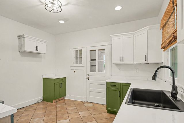 301 Garner St, Springfield, TN 37172