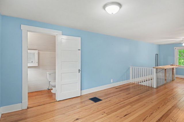 301 Garner St, Springfield, TN 37172