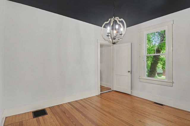 301 Garner St, Springfield, TN 37172
