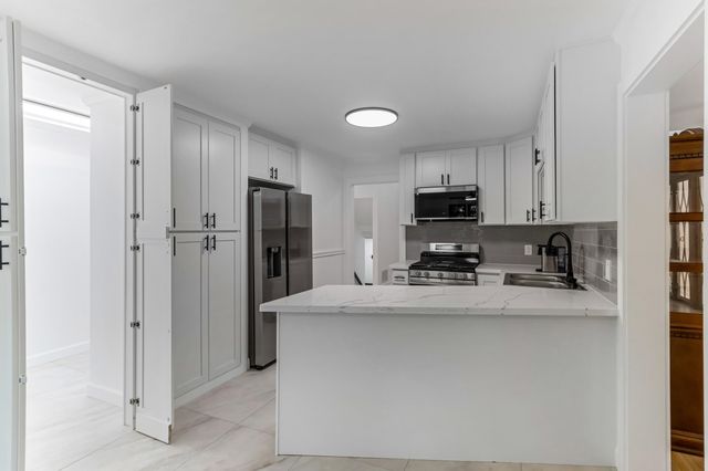 412 Woodgrove Trace, Spartanburg, SC 29301