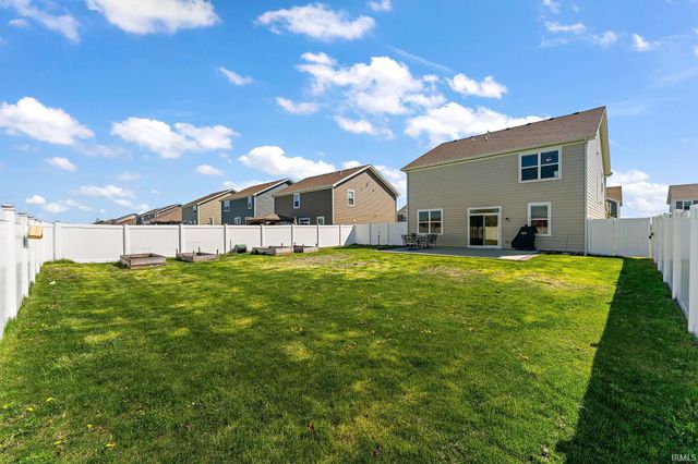 10454 Privet Drive, Crown Point, IN 46307