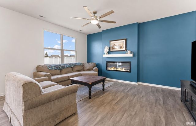 10454 Privet Drive, Crown Point, IN 46307