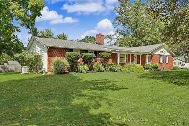 4685 Sawmill Road, Clarence, NY 14031