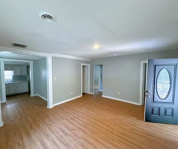 2410 HOLLYFORD RD, Memphis, TN 38114