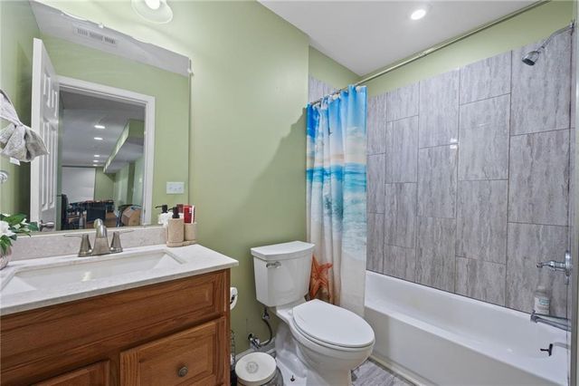 1617 Matt Springs Drive, Lawrenceville, GA 30045