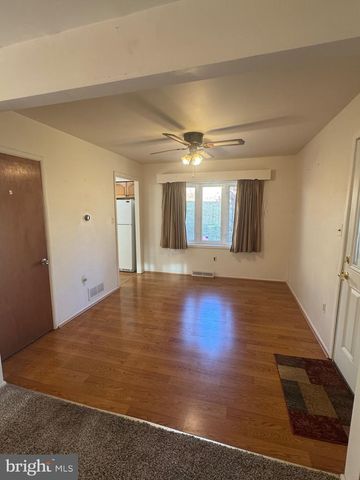 120 HILLDALE CT, Claymont, DE 19703