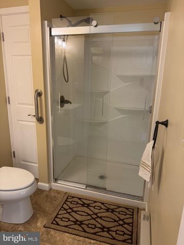 120 HILLDALE CT, Claymont, DE 19703