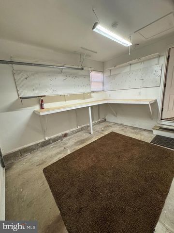 120 HILLDALE CT, Claymont, DE 19703