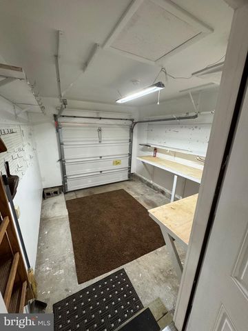 120 HILLDALE CT, Claymont, DE 19703