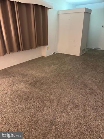 120 HILLDALE CT, Claymont, DE 19703