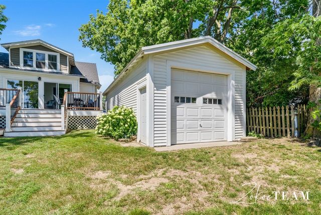 6540 Leonard Street, Coopersville, MI 49404