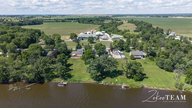 6540 Leonard Street, Coopersville, MI 49404